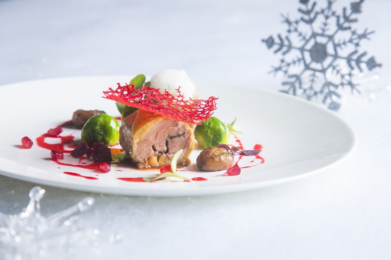 Cucina Marco Polo Hotel- 馬哥孛羅香港酒店 - OKiBook Hong Kong - Restaurant Booking - Slow-cooked Guinea Fowl Roulade with Chestnut, Brussels Sprouts and Pomegranate慢煮珍珠雞卷配栗子及椰菜伴紅石榴