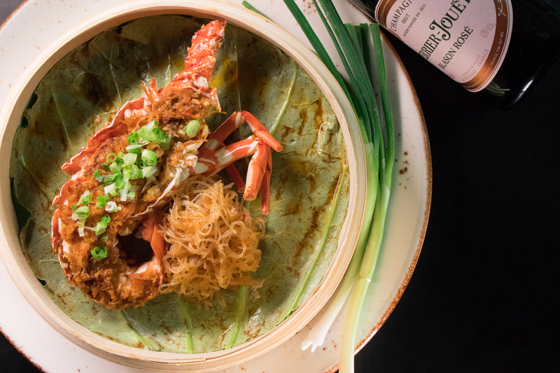 Above & Beyond Hotel ICON - 天外天中菜廳 - 唯港薈 OKiBook Hong Kong Restaurant Buffet Booking 自助餐預訂香- Champagne and Lobster 天外天」醉人香檳龍蝦配對- Steamed Lobster served with Vermicelli in XO Sauce 3