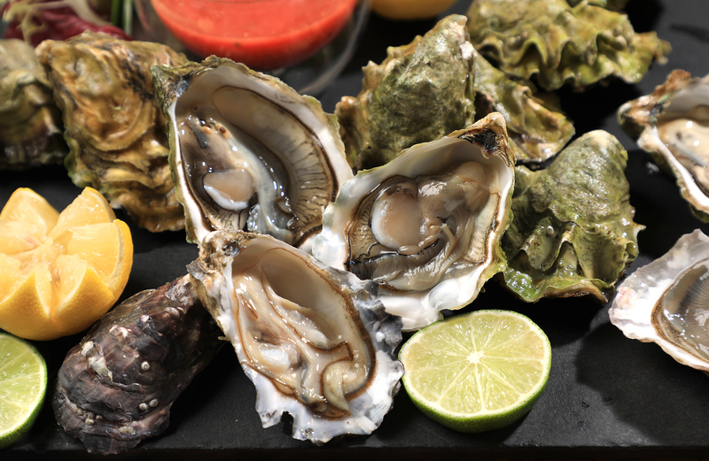 Yamm The Mira Hong Kong - OKiBook Hong Kong Restaurant Buffet booking 自助餐預訂香港 - Oyster Buffet_3 types of freshly shucked oysters