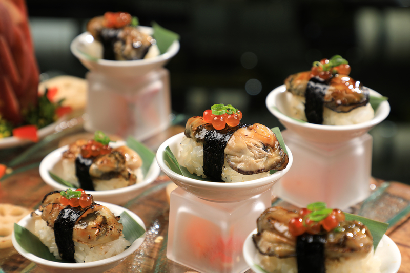 Yamm The Mira Hong Kong - OKiBook Hong Kong Restaurant Buffet booking 自助餐預訂香港 - Oyster Buffet_Flamed Oyster Sushi