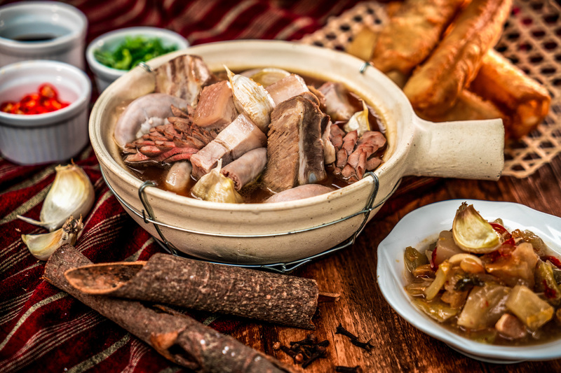 The Market Hotel ICON 唯港薈 - OKiBook Hong Kong and Macau Restaurant Buffet booking 餐廳和自助餐預訂香港和澳門 - Hokkien-Style Bak Kut Teh with Herbs and Spices